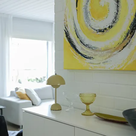 Arctic Ranka Villa *